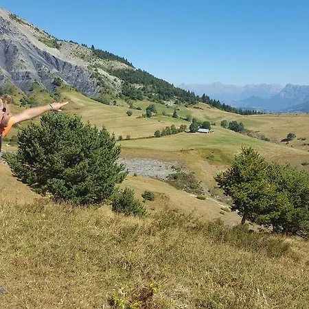 شقة 4 A 6 Places - Terrasse Vue Panoramique - Idealement Situe